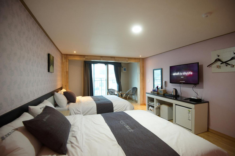 Bedroom 3, Dorcas Tourist Hostel, Tongyeong