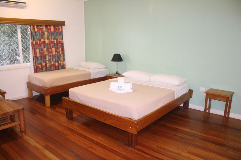 Bedroom 3, Taklam Lodge, Kokopo
