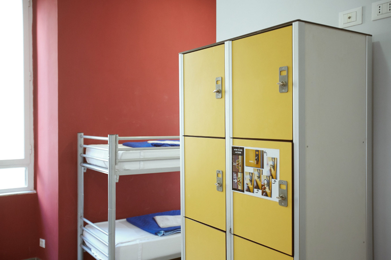 Bedroom 4, Alessandro Palace & Bar - Hostel, Rome