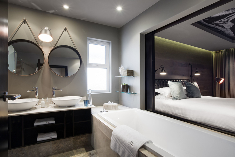 Bathroom 5, Majeka House Boutique Hotel, Cape Winelands