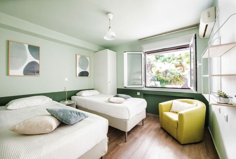 Bedroom 3, Vouliagmeni Stylish Homes by BluPine, Attica