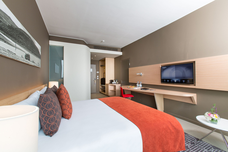 Bedroom 3, Noom Hotel Conakry, Conakry