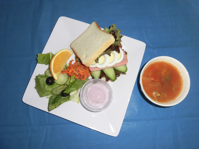 Food & Drinks, Avenue Guesthouse, Saipan