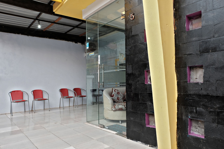 Others 5, R5 Homestay Makassar, Maros