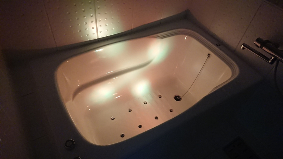Bathroom 3, Valentine - Adults Only, Tottori