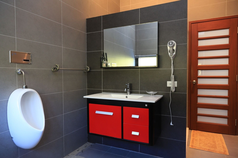 Bathroom 4, Alishan B&B Yunmingi Aliscenery, Chiayi County