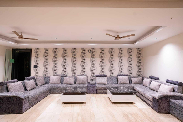 Others 5, Hotel Dev Residency, Neemuch