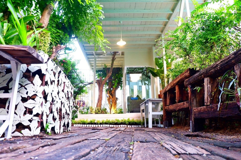 Exterior & Views 2, Hy-resort, Muang Chon Buri
