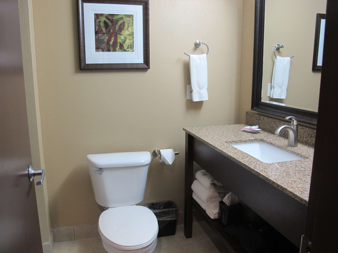 Bathroom 4, Best Western Woodland Inn, Cowlitz