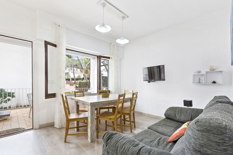 Others 1, Apartment Blanch, Girona