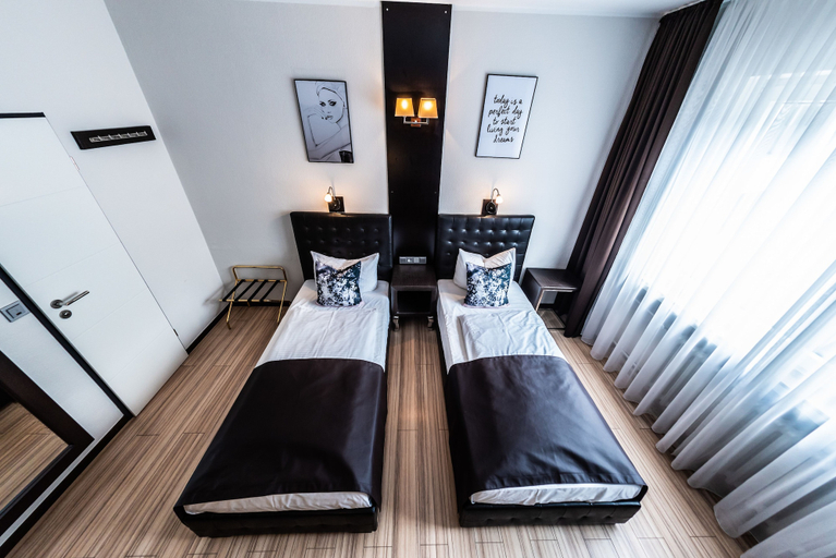 Bedroom 3, Mauritius Komfort Hotel in der Altstadt, Köln