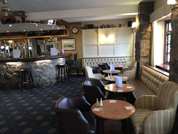 Food & Drinks 5, The Anchorage Hotel, Gwynedd