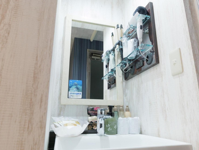 Bathroom 3, Fun Fun Fun Kingdom - Adults Only, Yokohama