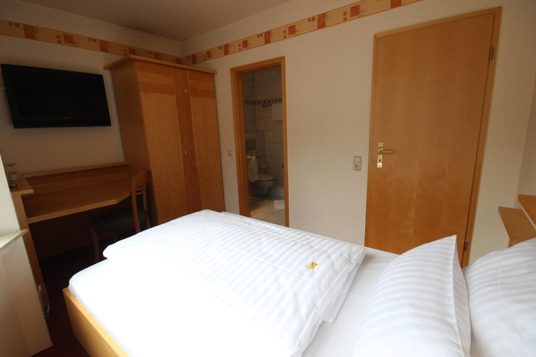 Bedroom 5, Hotel Glockengasse, Köln