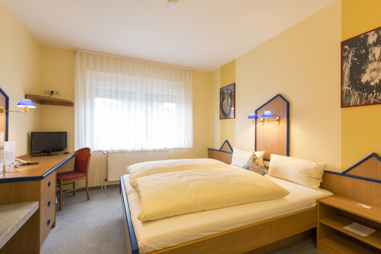 Bedroom 4, Hotel Globotel Business, Region Hannover