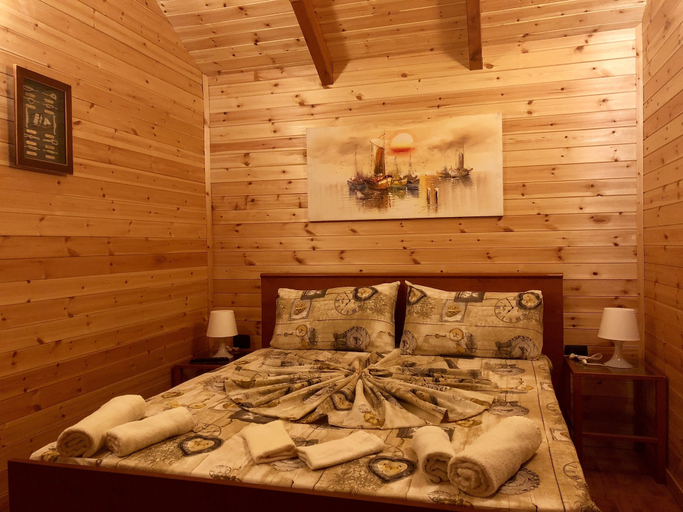 Bedroom 2, The Mussel House, Sarandës