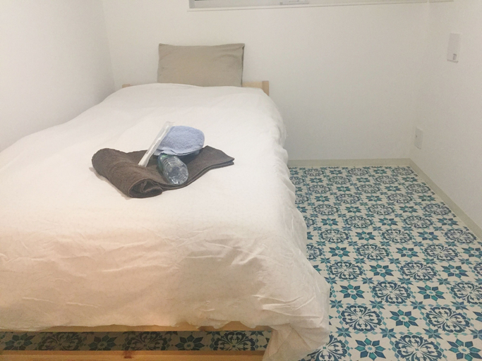 Bedroom 2, Shonan-Enoshima Seaside Guest House – Hostel, Fujisawa