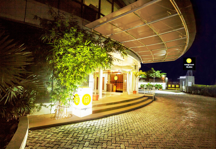Exterior & Views 2, Hotel Mumbai House Airoli Navi Mumbai, Thane