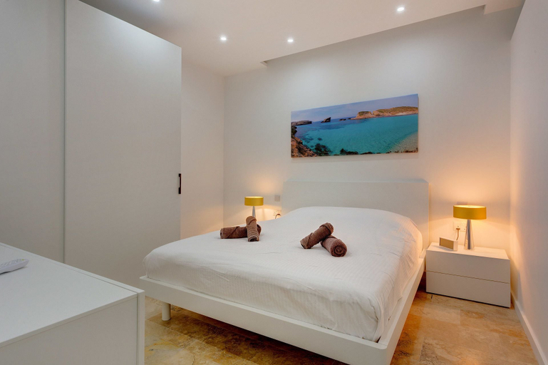 Bedroom 3, Modern 2 Bedroom Apartment in St Julians, St Julian's