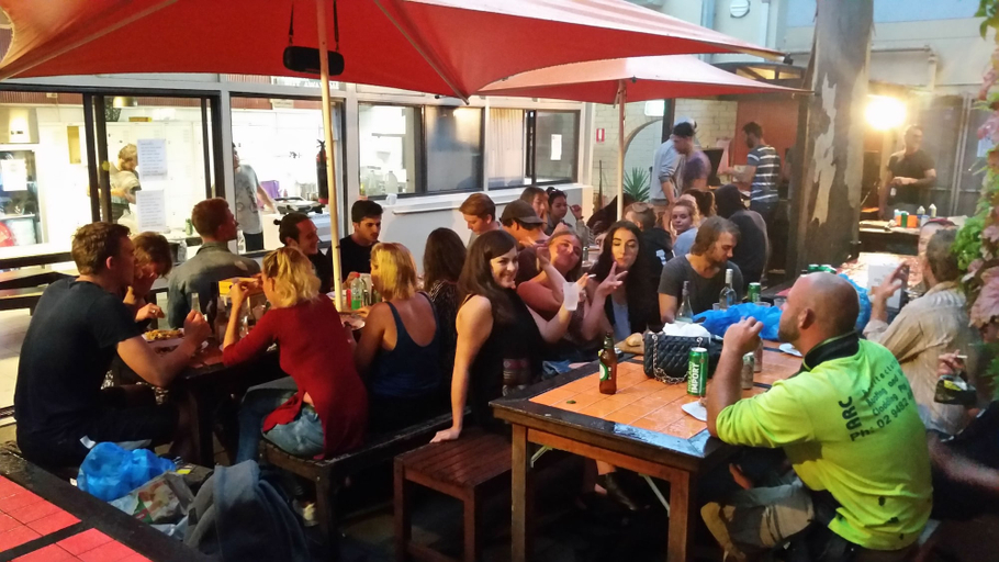 Food & Drinks 5, Original Backpackers, Sydney