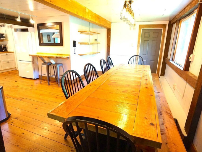 Others 5, Secluded 6 Acre Property near Mountain Road, Rutland