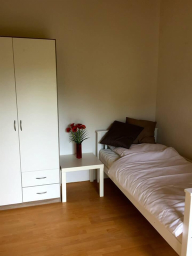 Bedroom 3, Kleine 5 - feines Wohnen auf Zeit, Karlsruhe