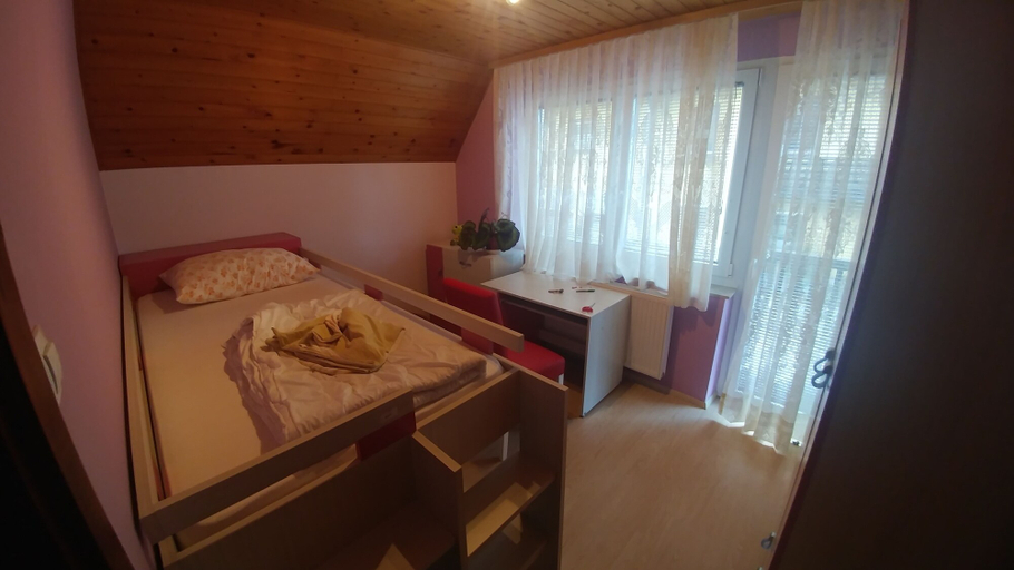 Bedroom 2, Poldas appartment, Gorenja Vas-Poljane