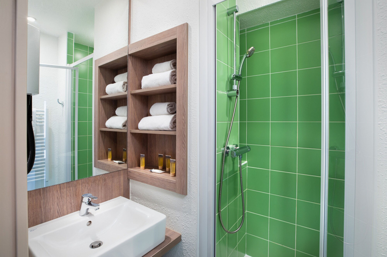 Bathroom 5, SOWELL Family Pignada Plage, Landes