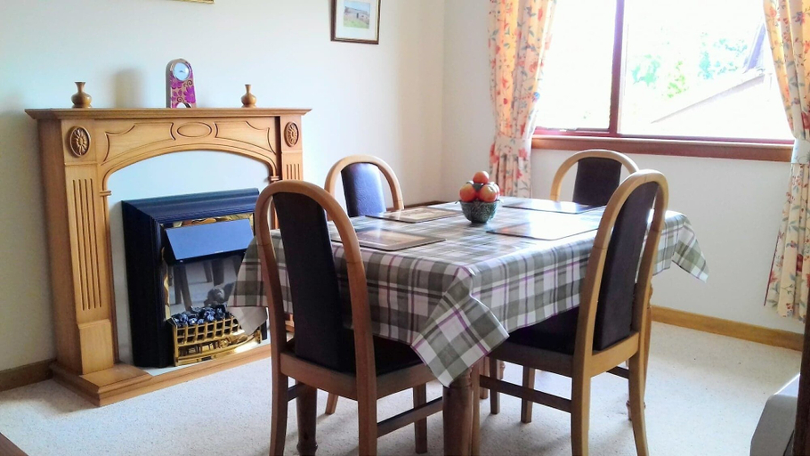 Others 3, 2 Bed Home With Private Garden in the Highlands, Highland