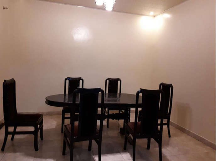 Others 3, Airport Hill Guest House, Kicukiro