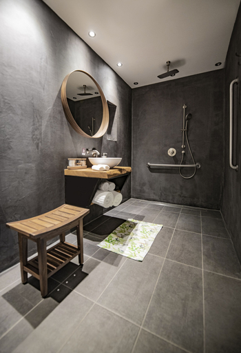 Bathroom 3, Lofts du Village, Les Collines-de-l'Outaouais
