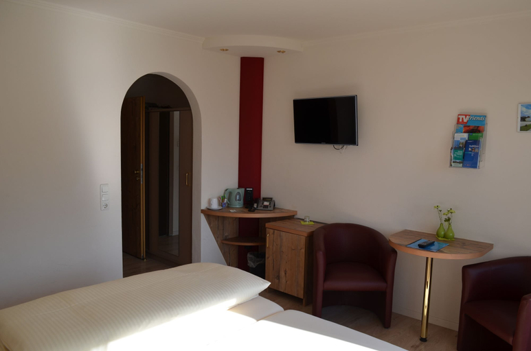 Bedroom 2, Alpchalet Schwanstein, Ostallgäu
