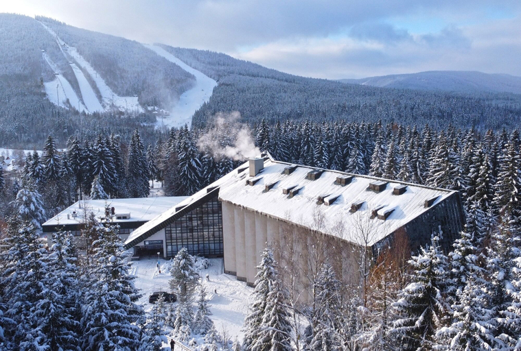 Exterior & Views 2, Wellness hotel Svornost, Semily