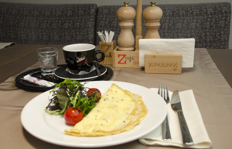 Food & Drinks 5, ZENTRUM Hotel