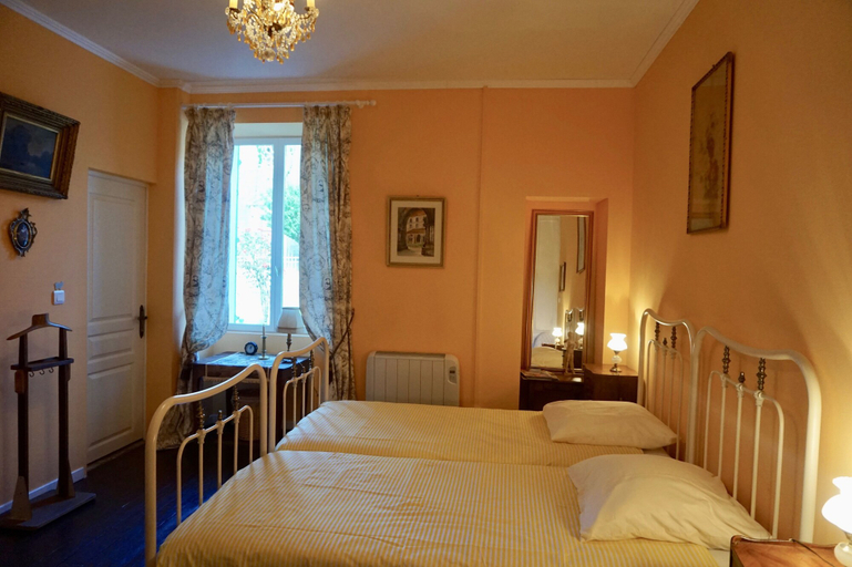 Bedroom 4, Presbytere, Vosges