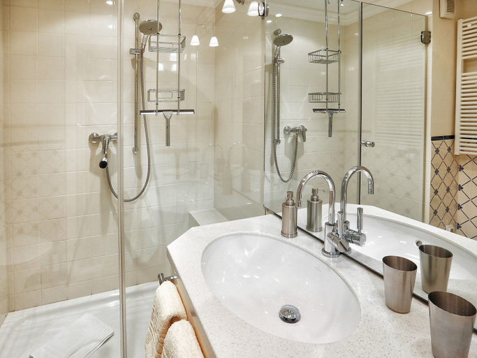 Bathroom 4, Ferienwohnung Heefwai 2 "w2", Nordfriesland
