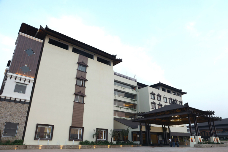 Exterior & Views 2, Shyama Sarovar Portico, Jalaun