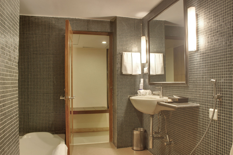 Bathroom 3, juSTa Hyderabad, Hyderabad