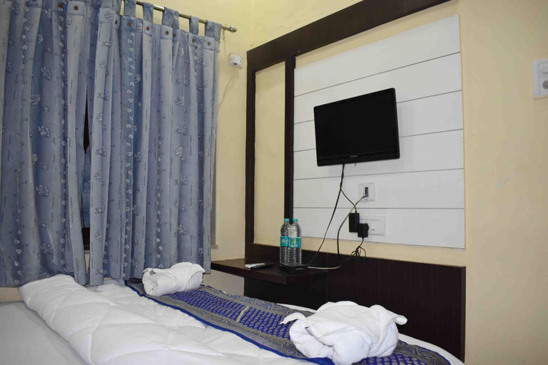Bedroom 3, Hotel Mrk, Varanasi