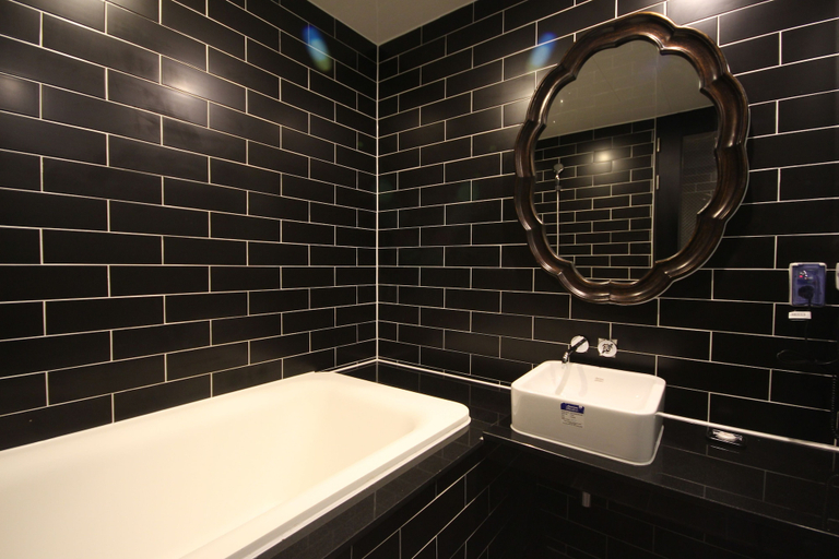 Bathroom 5, SOYU Hotel, Jung