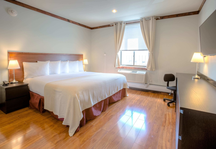 Bedroom 3, LIC Hotel, New York