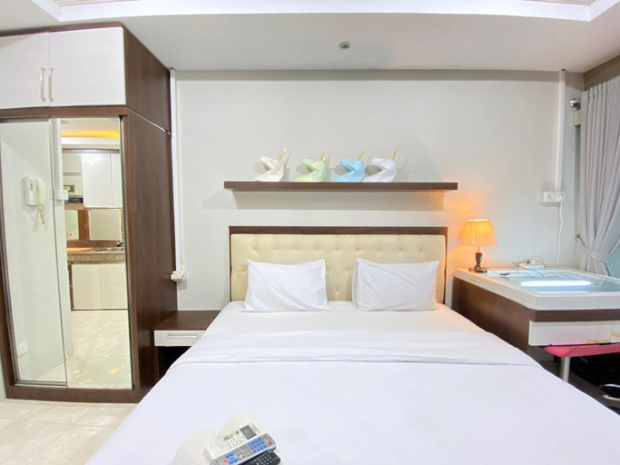Bedroom 3, Comfy Studio Room at Galeri Ciumbuleuit 1 Apartment, Bandung