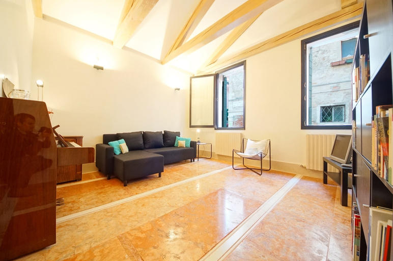 Others 5, DolceVita Apartments N. 181, Venezia