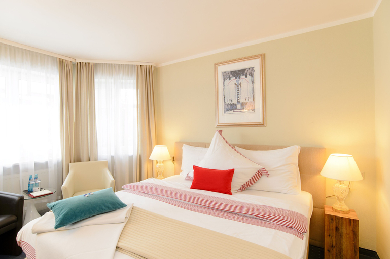 Bedroom 2, Hotel Landhaus Ambiente, München