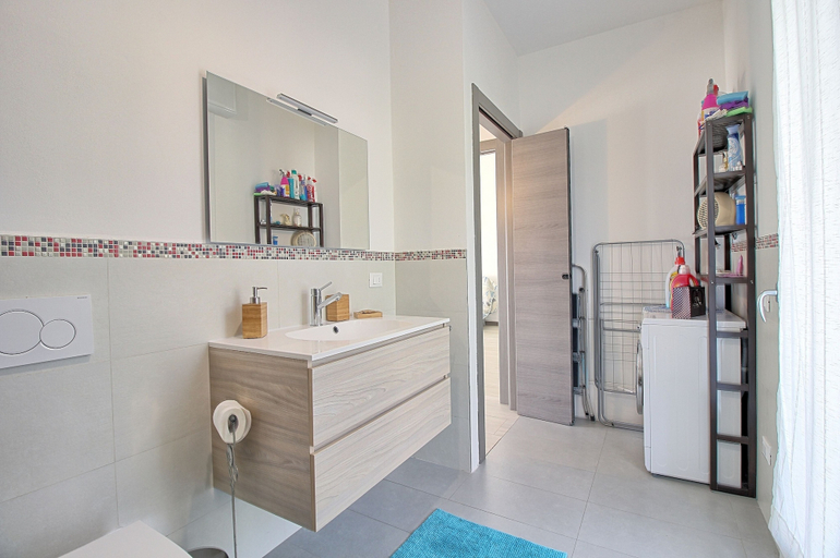 Bathroom 5, Logicasa Zazzi House, Como