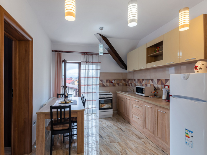 Others 3, Apartament Simona Brasov, Brasov