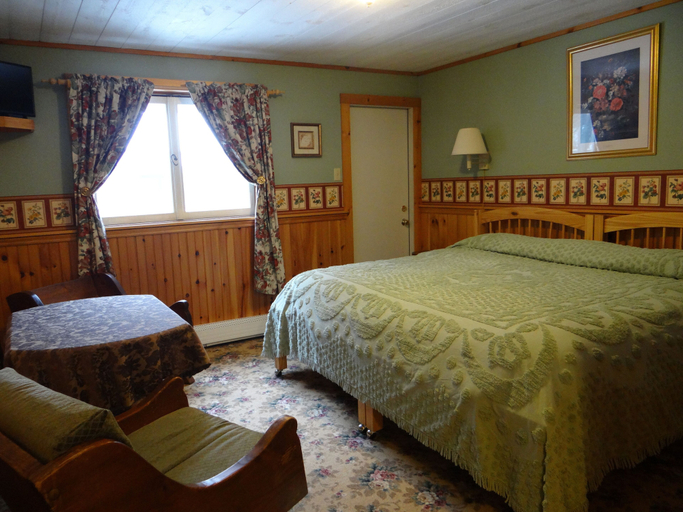 Bedroom 4, Blue Gentian Lodge at Magic Mountain, Windham