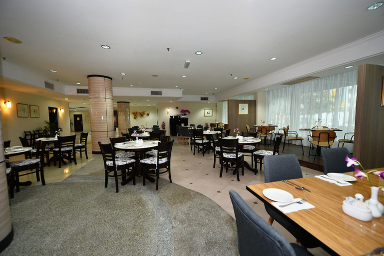 Food & Drinks 3, TF Riverside Hotel, Malacca City