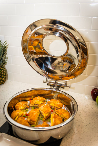Food & Drinks 5, Fairfield by Marriott Inn & Suites Houston Downtown, Houston