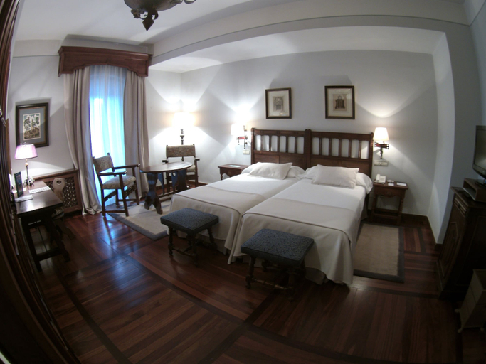 Bedroom 3, Parador de Santiago de Compostela, A Coruña